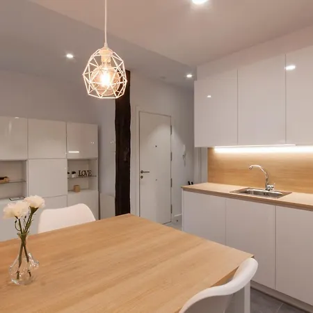 Belgrano & Oldtown By Beauty サン・セバスティアン